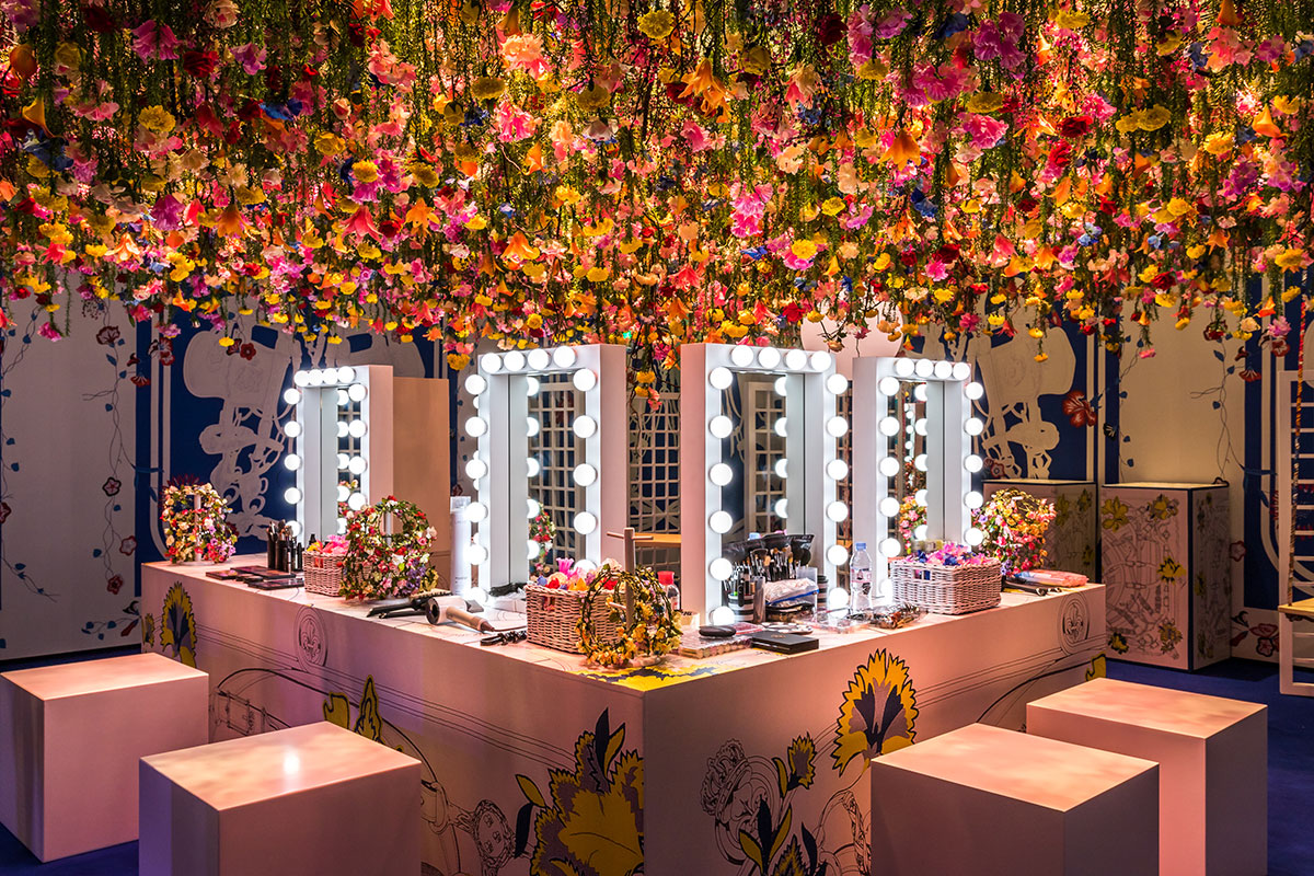 Hermès Crazy Carré Event Rentals